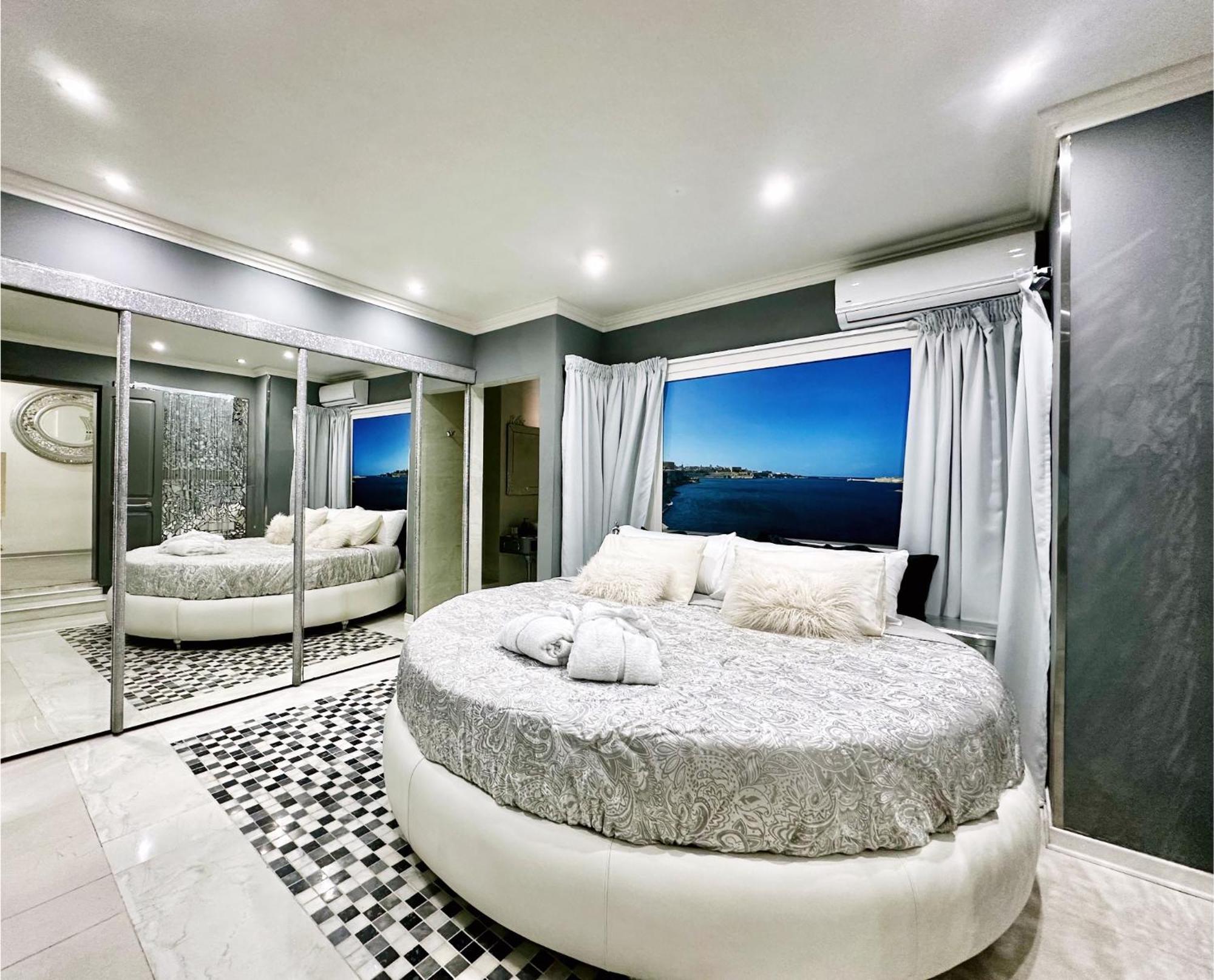 Seagull Birgu - Waterfront Home מראה חיצוני תמונה