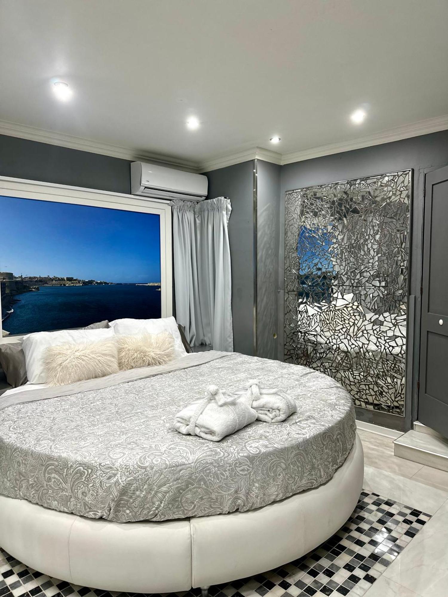 Seagull Birgu - Waterfront Home מראה חיצוני תמונה