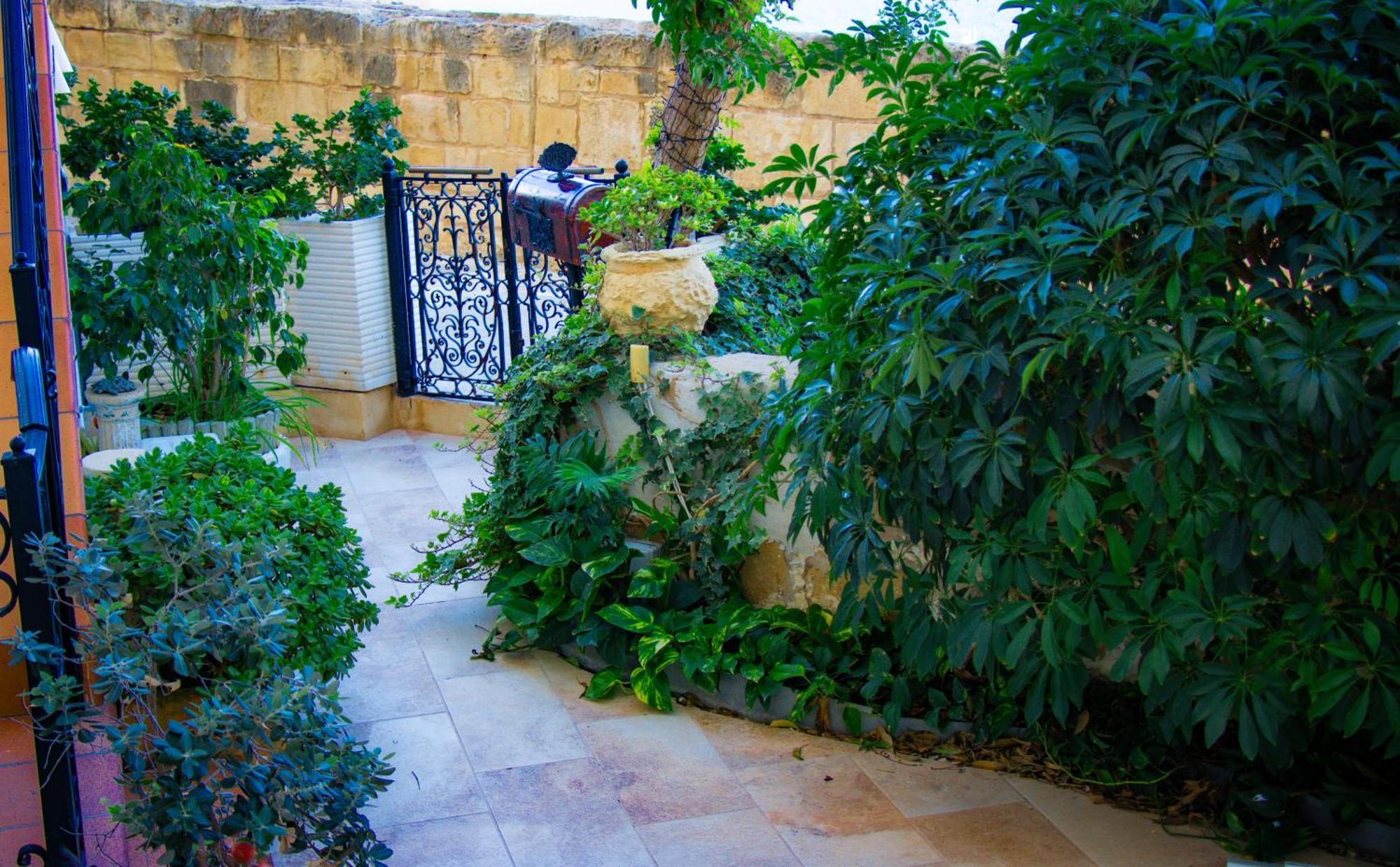 Seagull Birgu - Waterfront Home מראה חיצוני תמונה