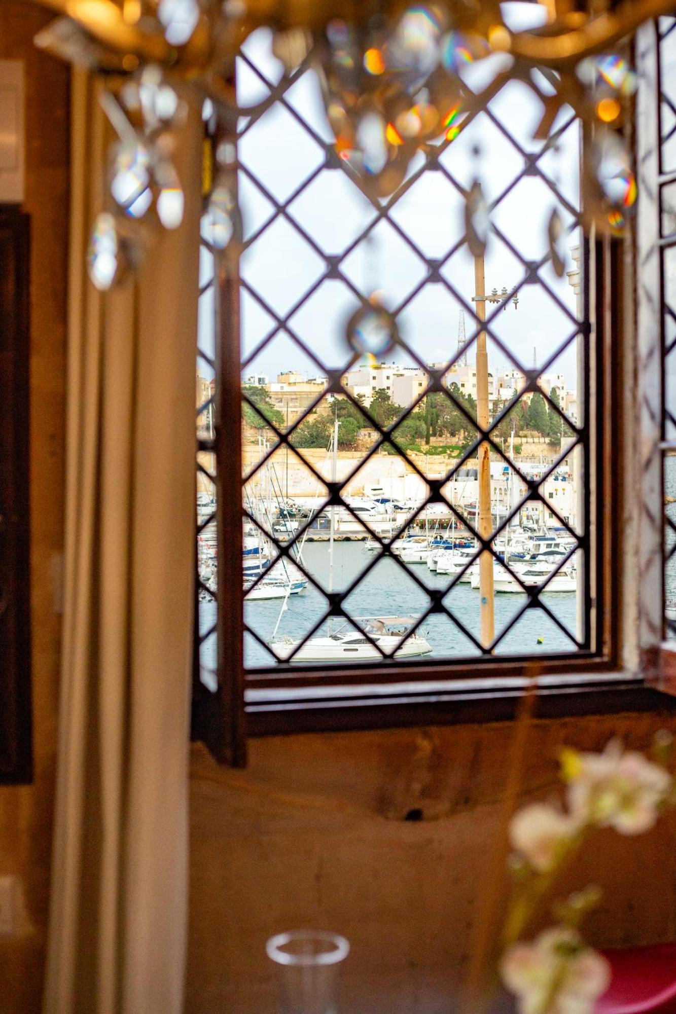 Seagull Birgu - Waterfront Home מראה חיצוני תמונה