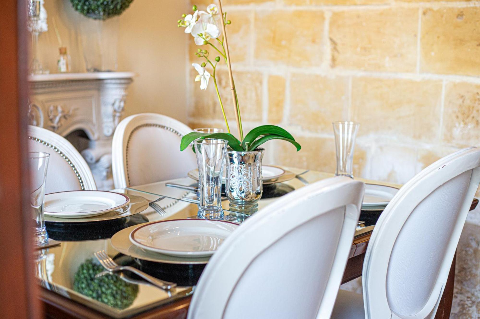 Seagull Birgu - Waterfront Home מראה חיצוני תמונה